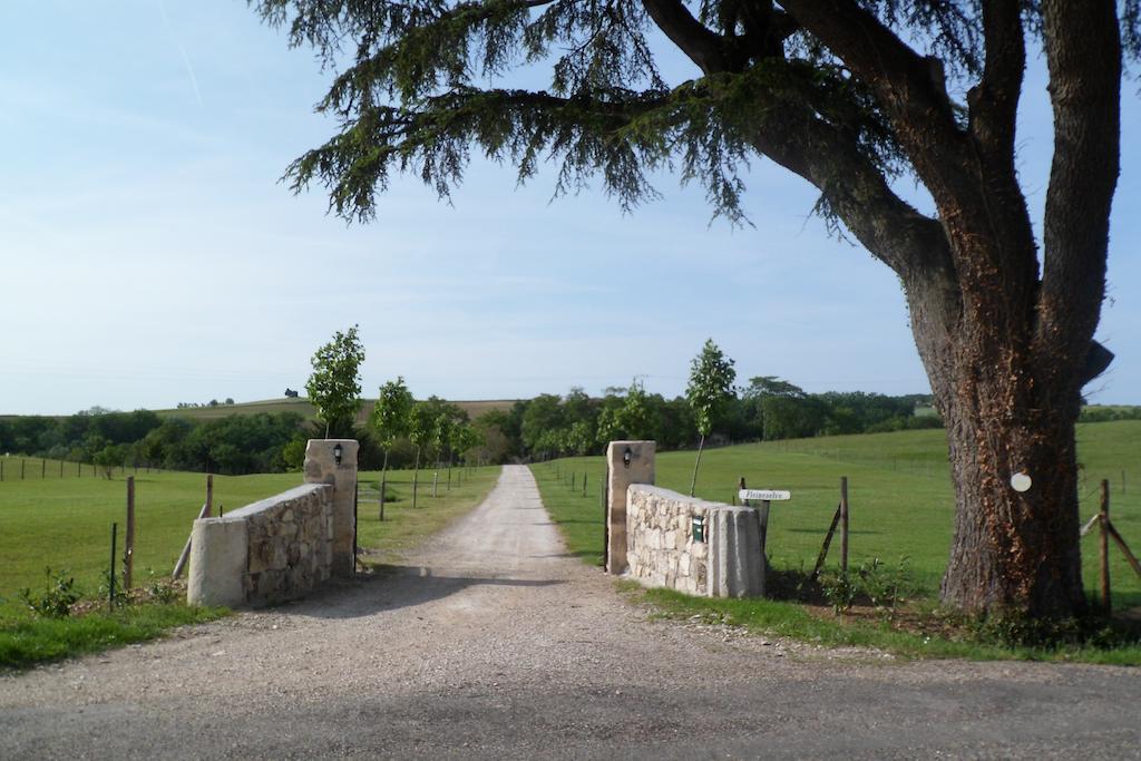 Chateau De Pleneselve Bon-Encontre Szoba fotó
